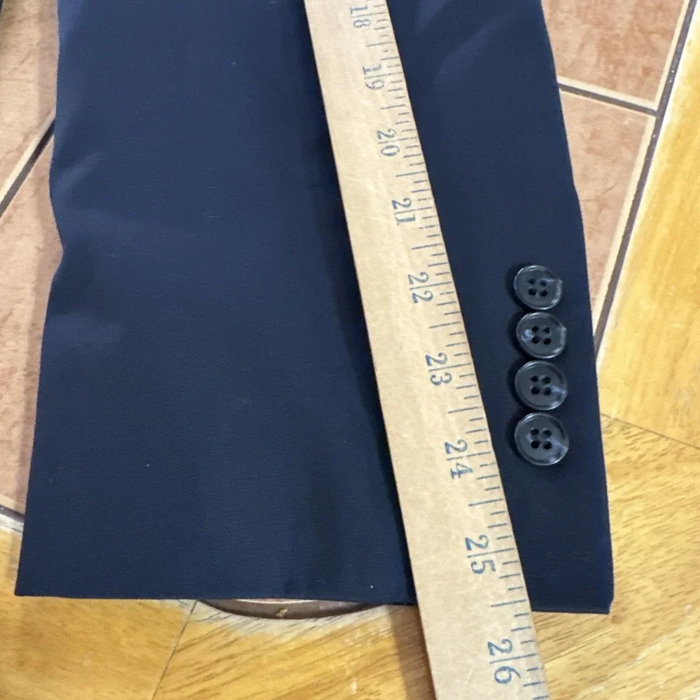 Jos A Bank Traveler Blue 100% Wool Suit Sz 46R Tailored Fit Jacket Pants 38 x 30